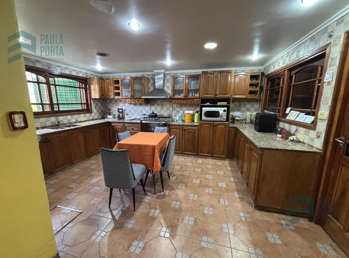 Foto de Casa en Venta Castelar Sur 5 Ambientes, imagen 2