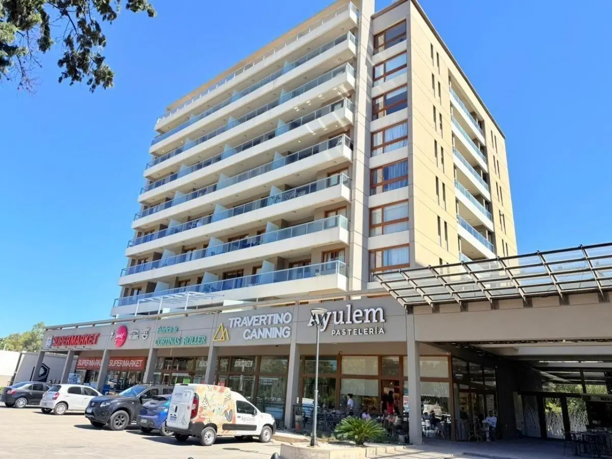 Departamento en alquiler Canning Park con cochera 3