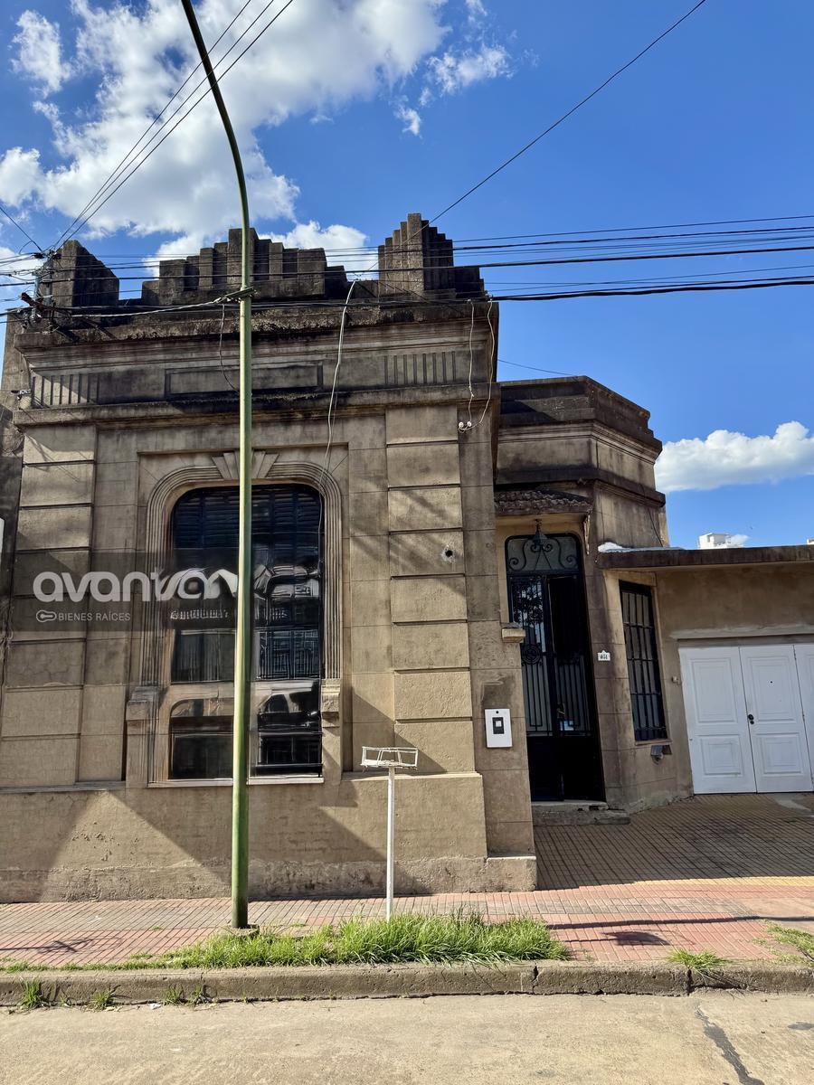 Casa Céntrica en Calle Belgrano – Ideal Proyecto o Refacción 4