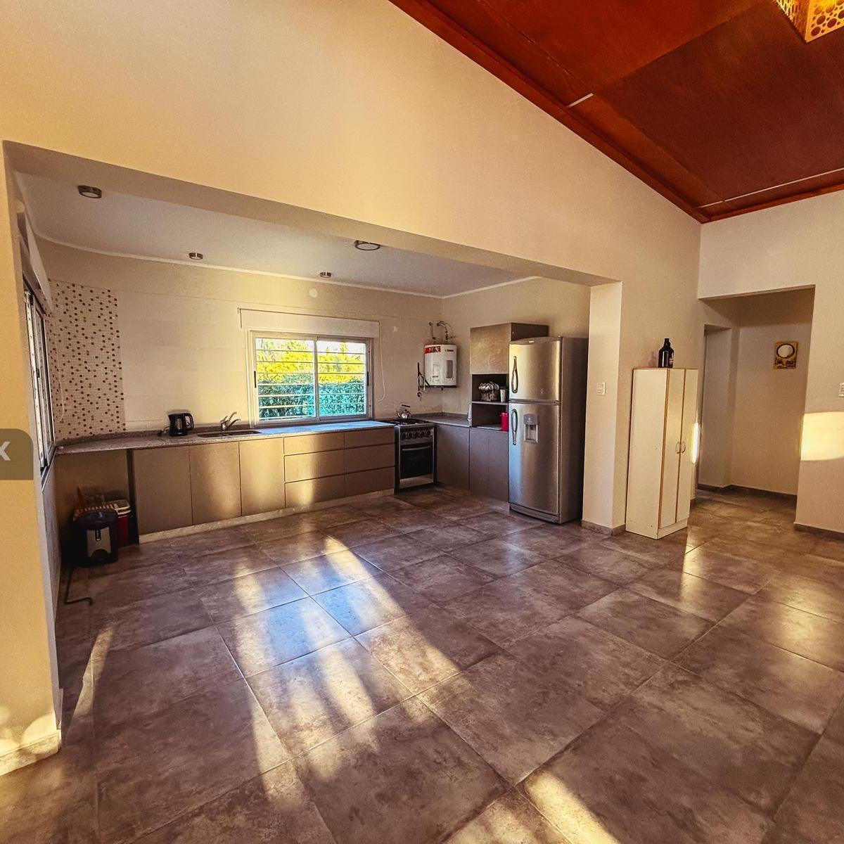 Casa en Barrio Villa Los Álamos - Apta Crédito 2