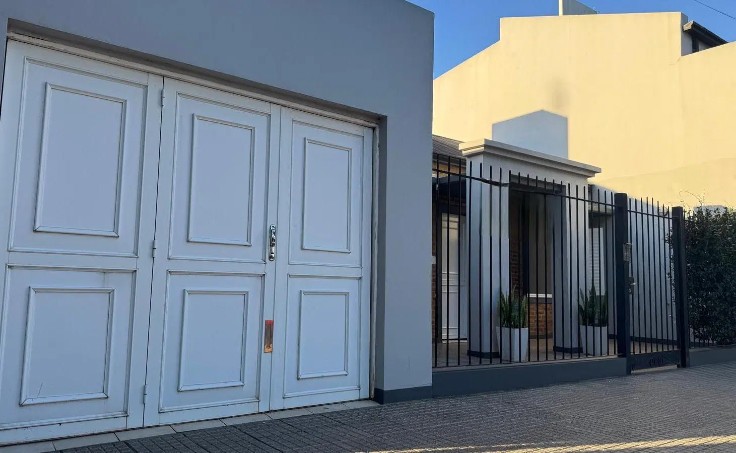 Casa en excelente estado en el corazón de B. Pizzurno 4