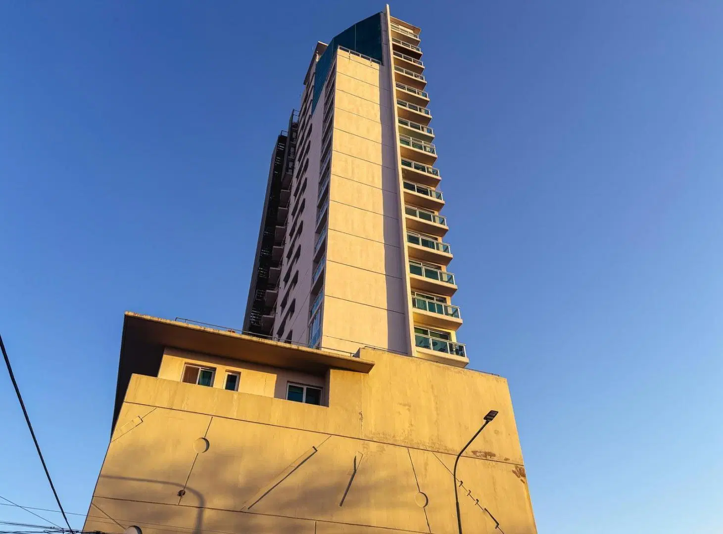 Departamento exclusivo en Torre Mitre 3