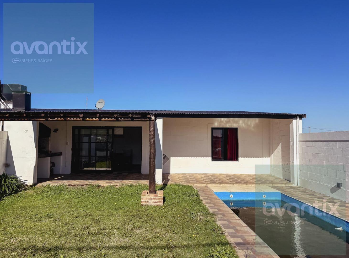Foto de Casa quinta con pileta en Angelica - USD 50.000, imagen 3