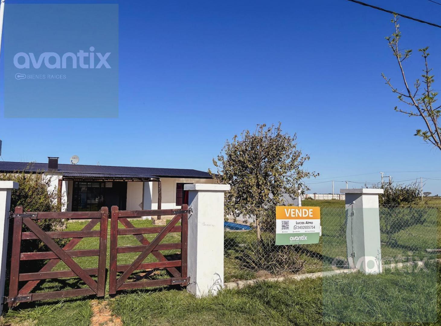 Foto de Casa quinta con pileta en Angelica - USD 50.000, imagen 1
