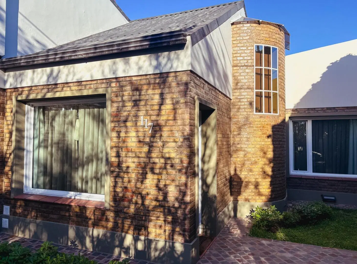 Propiedad de calidad con 3 habitaciones y pileta 2