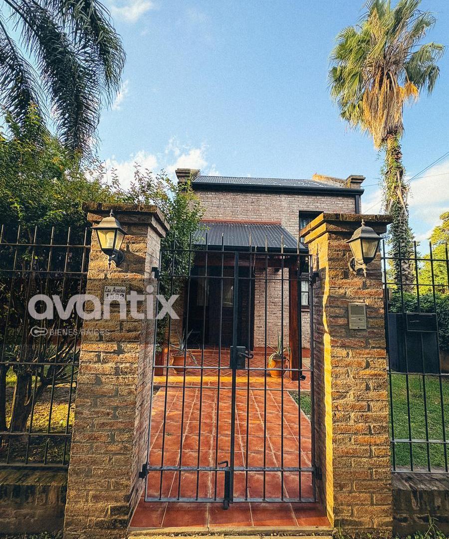 Foto de Casa de Categoría con Pileta y Quincho – Ubicación Privilegiada, imagen 3