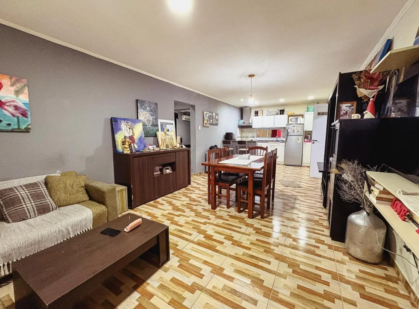 Propiedad de 2 habitaciones en barrio Independencia 3