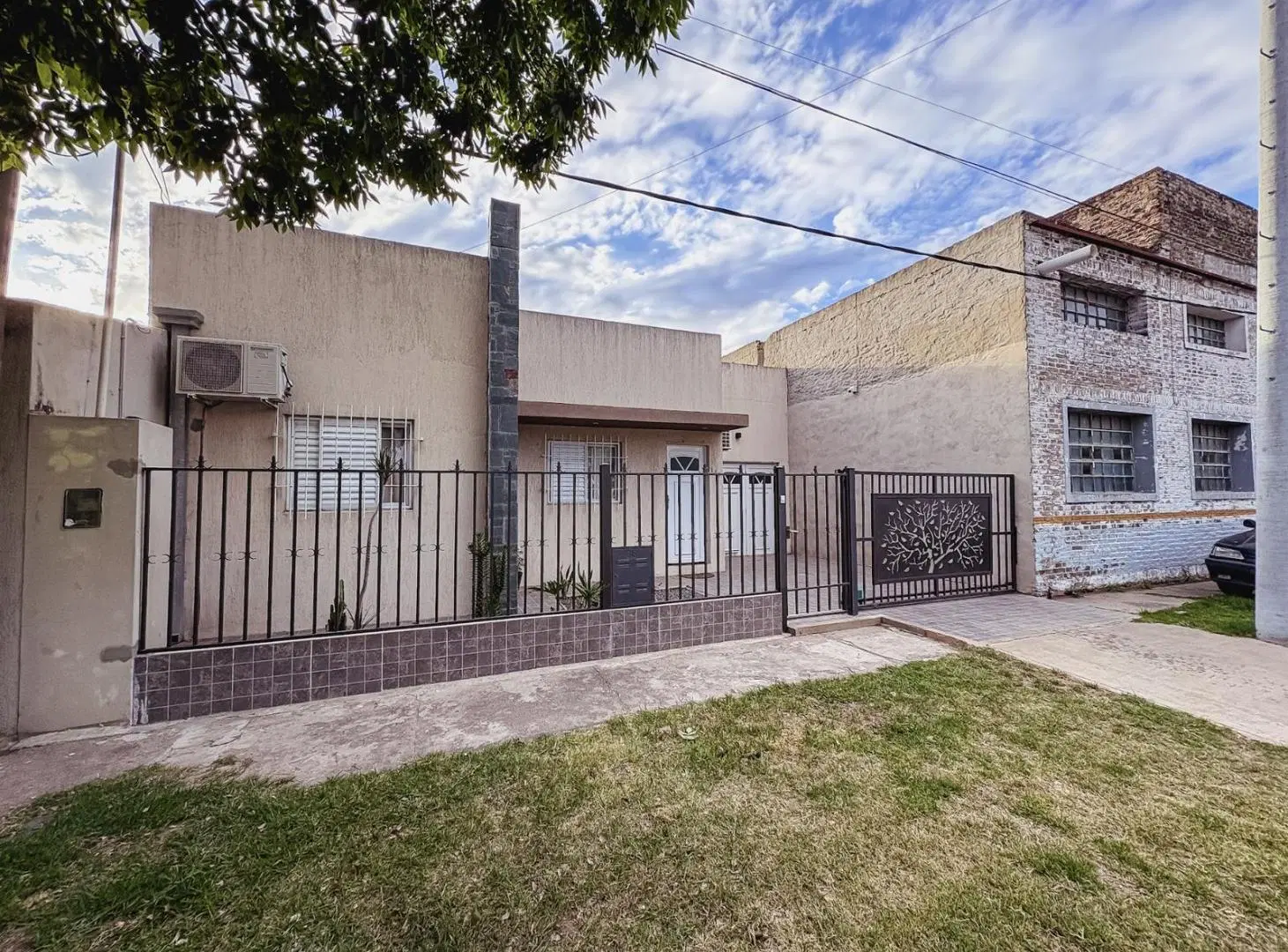 Propiedad de 2 habitaciones en barrio Independencia 2