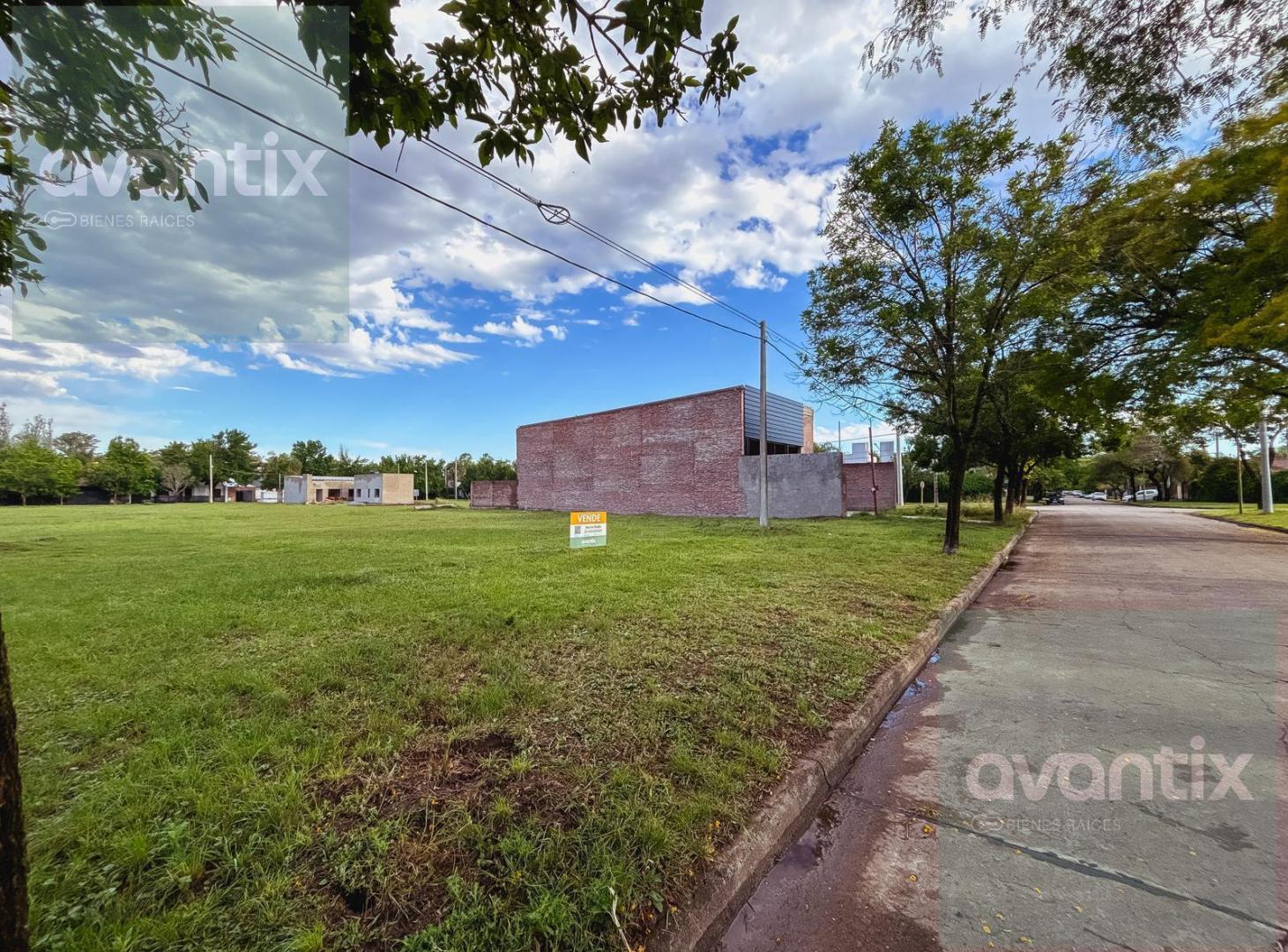 Foto de Lote de 300 m2 en barrio Belgrano - USD 40.000, imagen 1