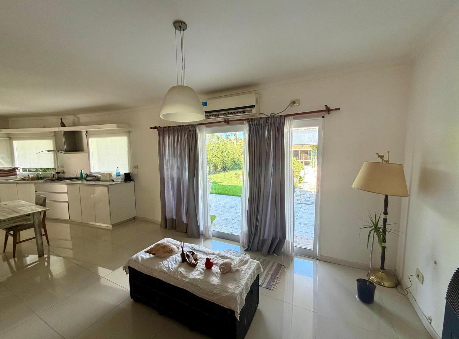 Foto de Propiedad de 3 habitaciones, quincho y pileta, imagen 5