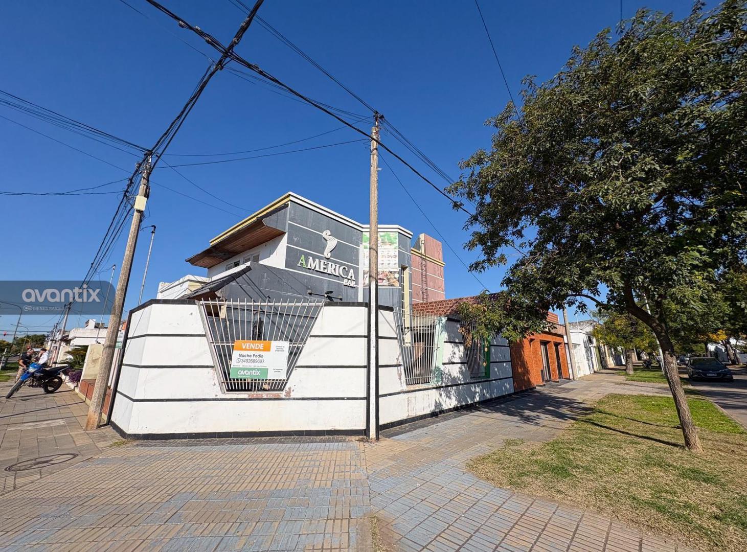 Casa amplia en Villa Rosa - Oportunidad de Inversión