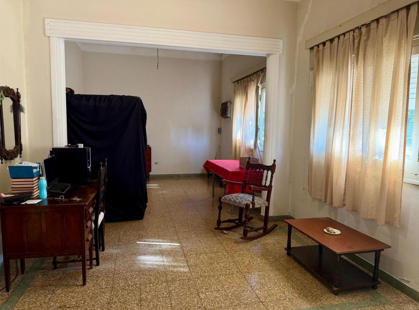 Foto de Propiedad de 3 habitaciones en plena avenida, imagen 1