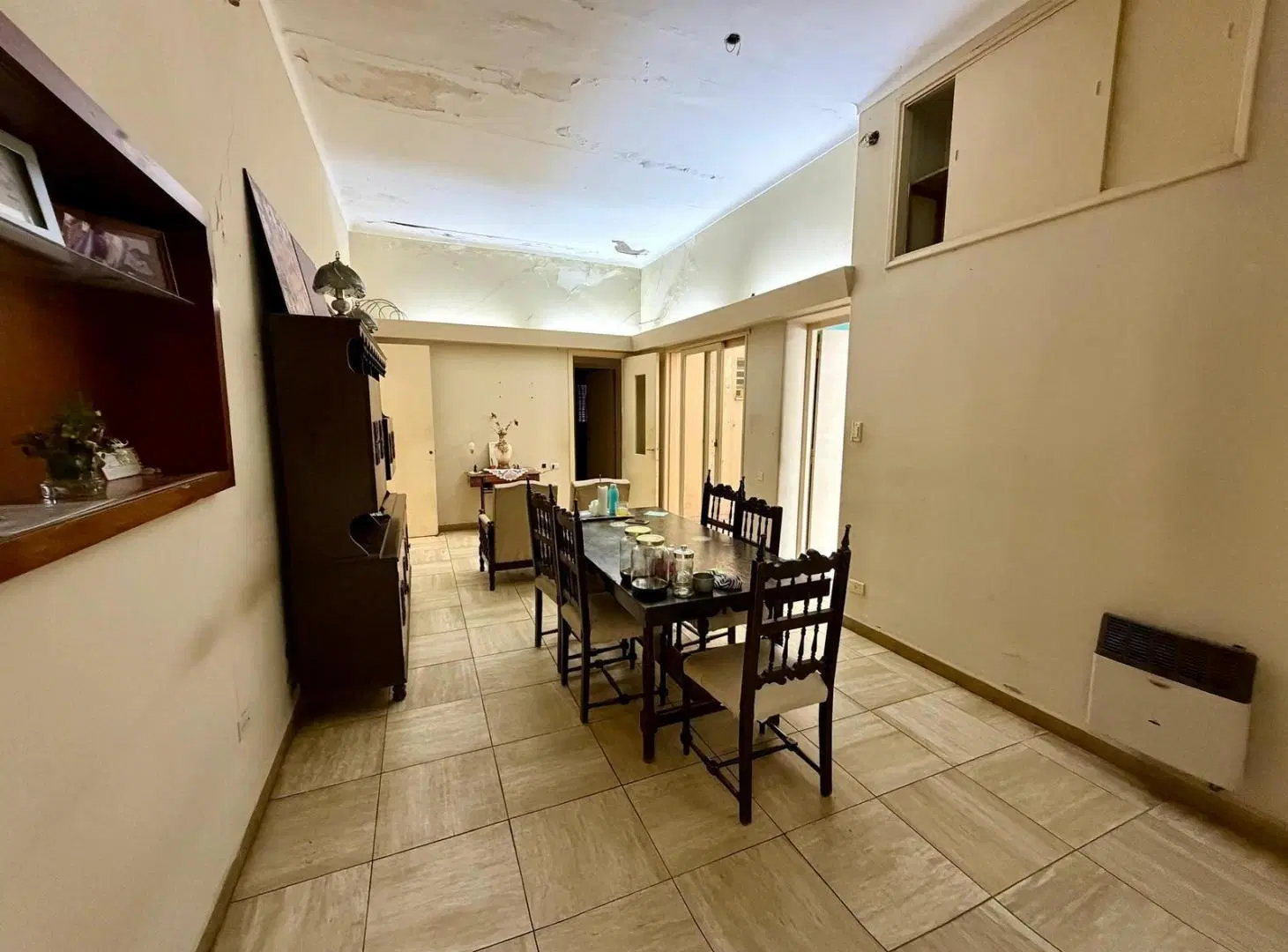 Propiedad de 3 habitaciones en plena avenida 8