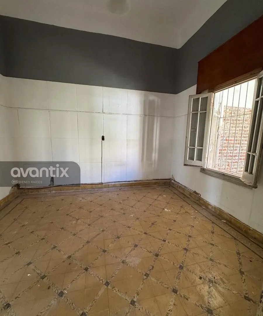 Casa Céntrica en Calle Belgrano – Ideal Proyecto o Refacción 4