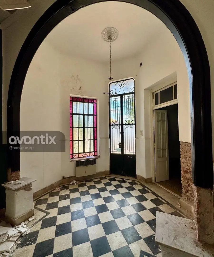 Casa Céntrica en Calle Belgrano – Ideal Proyecto o Refacción 5