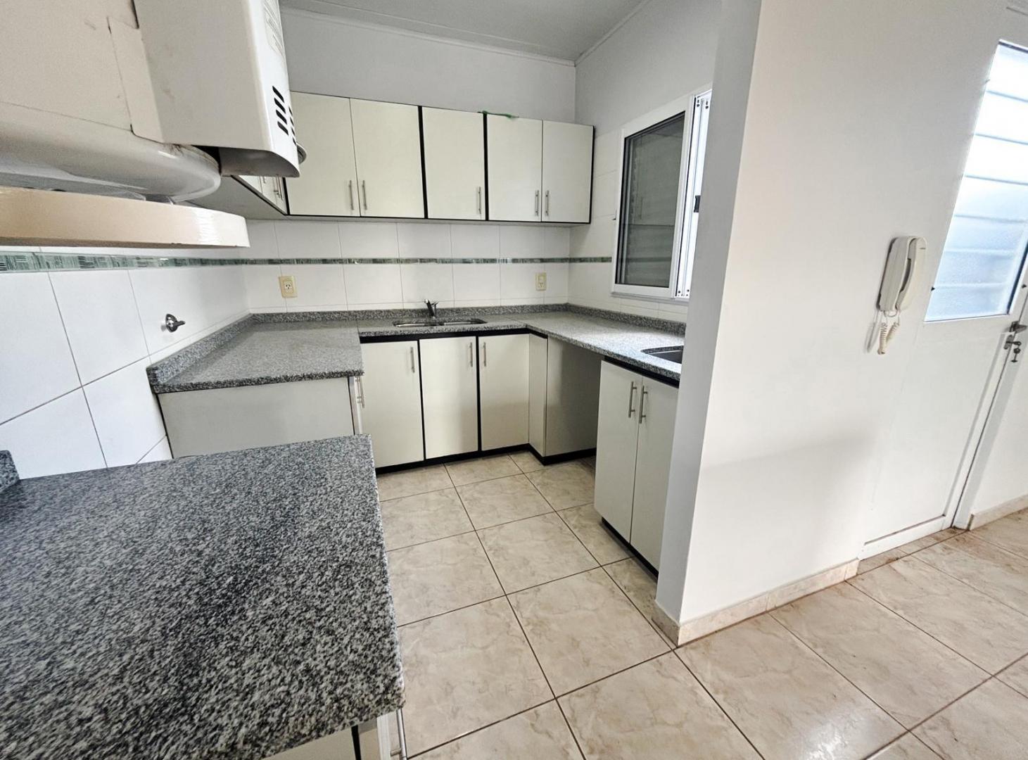 Foto de Departamento amplio de 2 habitaciones, imagen 3