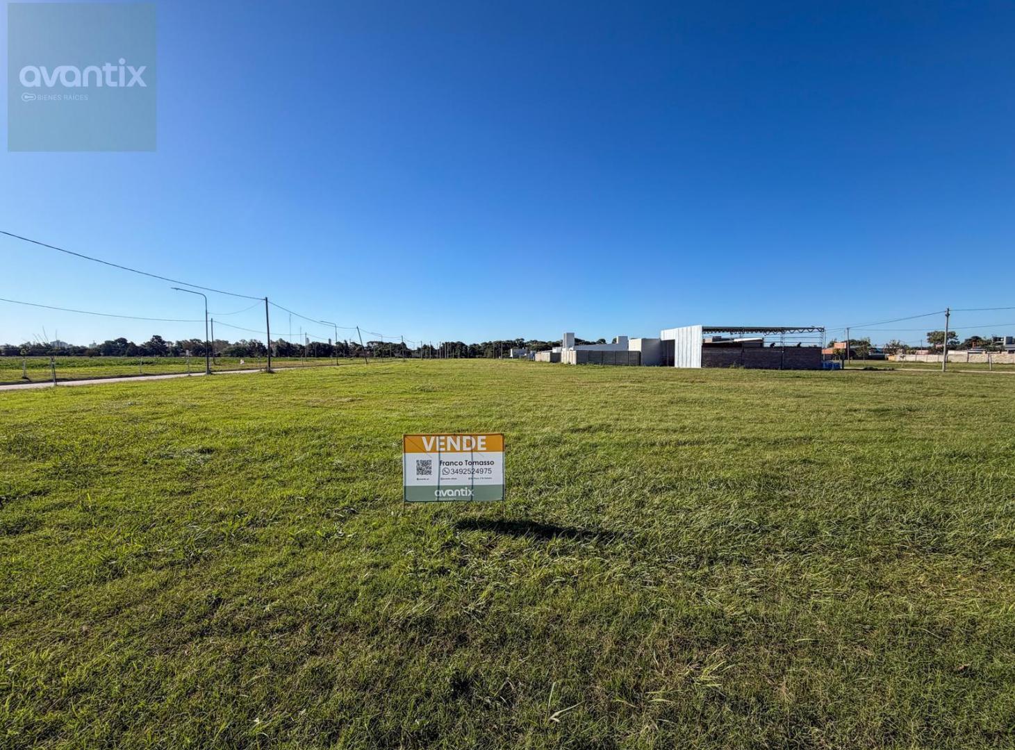 Foto de 2 lotes de 300 m2 sobre Av. Rafael Actis, imagen 1