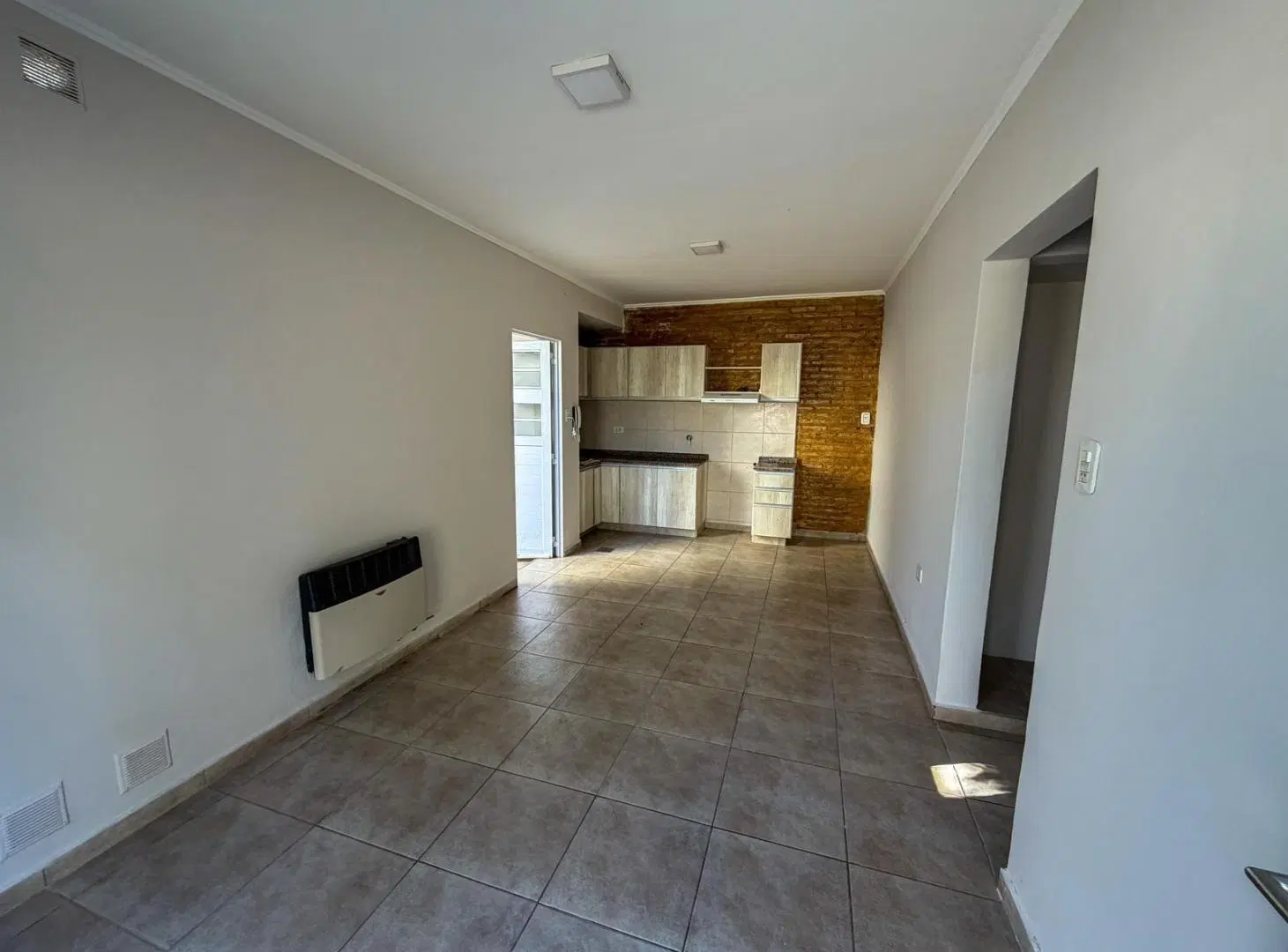 Departamento en alquiler de dos habitaciones y cochera 3
