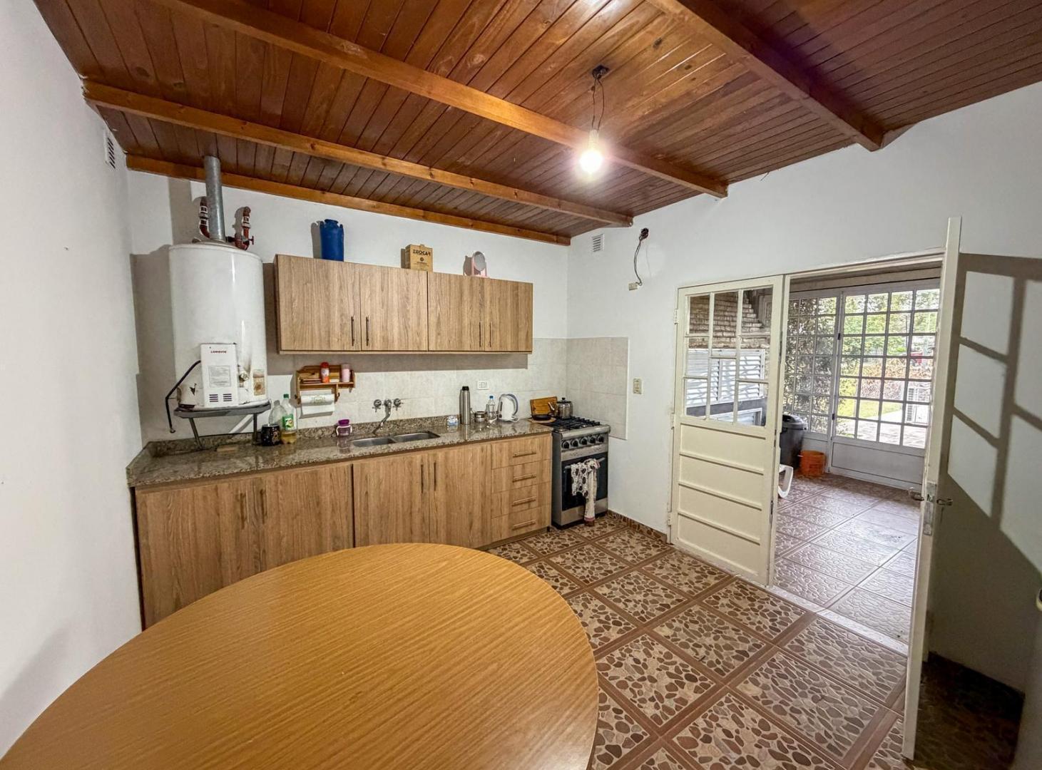 Foto de Dos propiedades en un terreno de 1380 m² en Susana, imagen 5