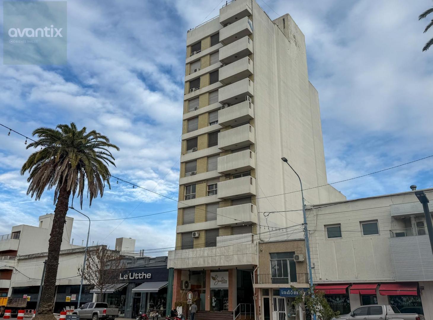 Foto de Departamento de 4 dormitorios en el Edificio Avenida, imagen 2