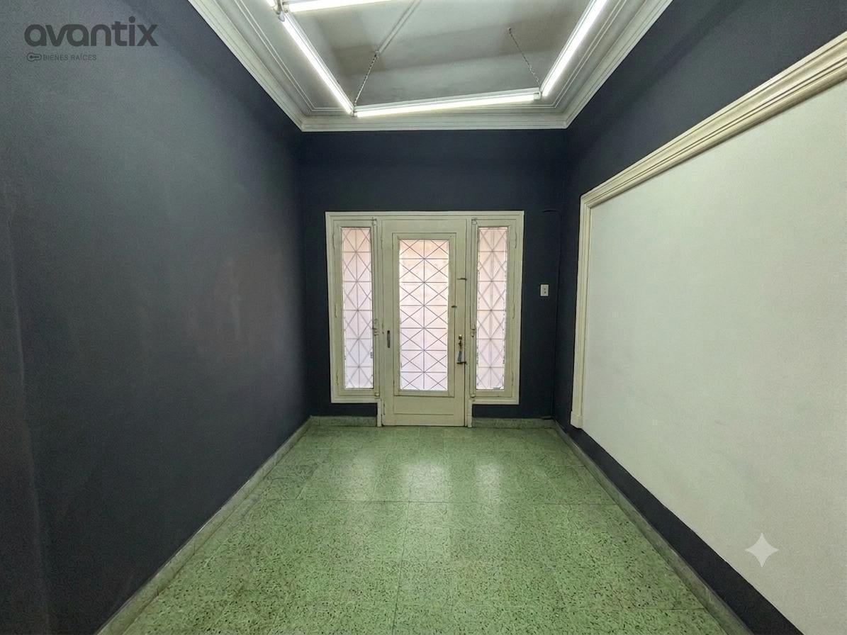 Foto de CASA CON AMPLIO PATIO A LA VENTA | BARRIO SARMIENTO, imagen 2