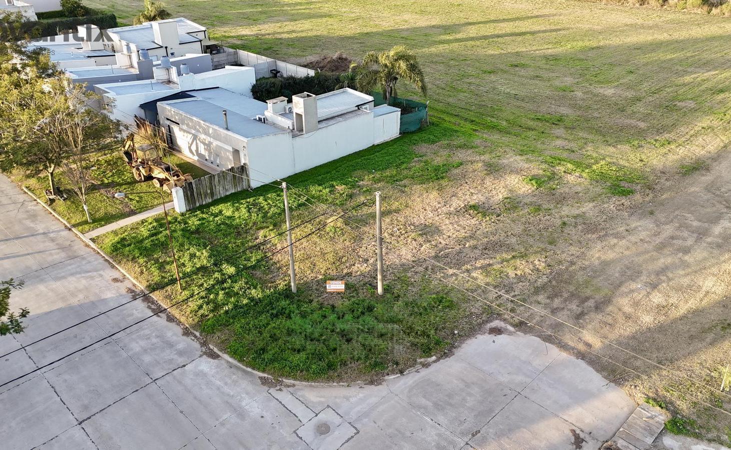 Foto de Lote de 450 m2 en barrio El Bosque, imagen 4