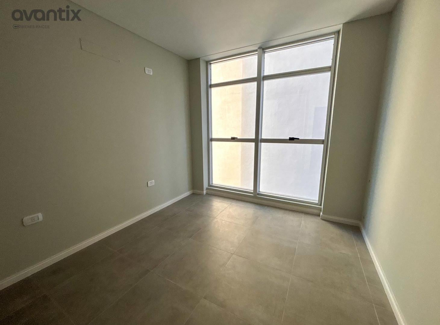Foto de Departamento "Edificio Fenix" Bv., Pellegrini, imagen 3
