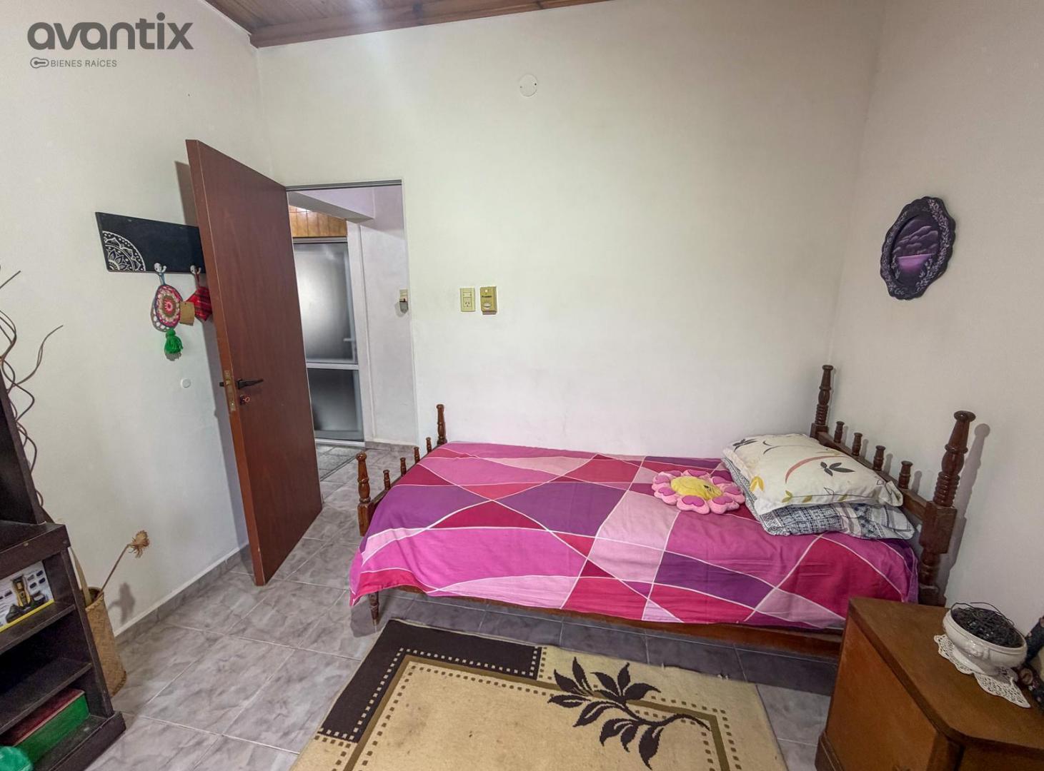 Foto de Casa de 3 dormitorios con amplio terreno y gran jardín en San Antonio, imagen 4