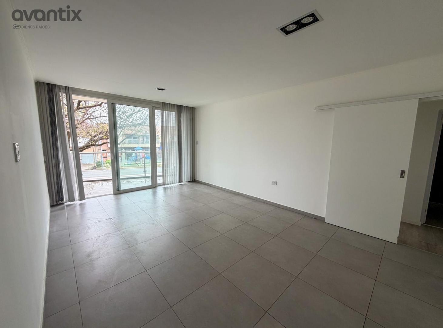 Foto de Departamento moderno en alquiler sobre Bv. Santa Fe, imagen 2