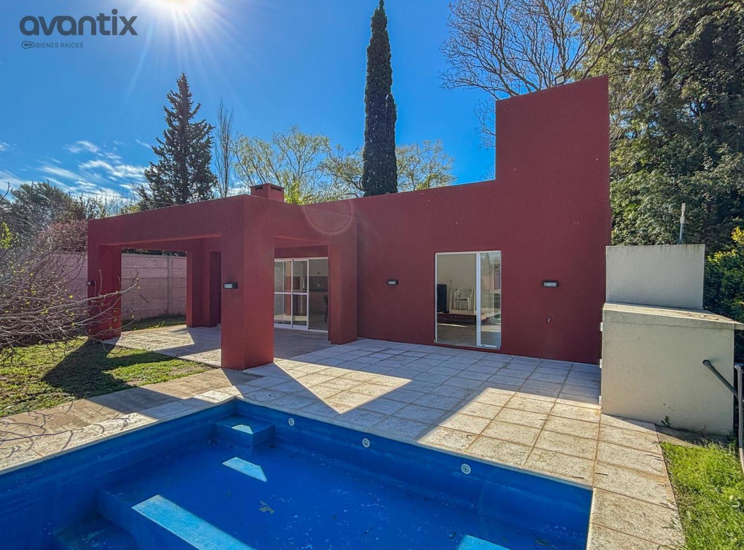 Foto de QUINTA CON PISCINA EN ALQUILER TEMPORARIO | BARRIO ÁLAMOS DEL AEROCLUB, imagen 2