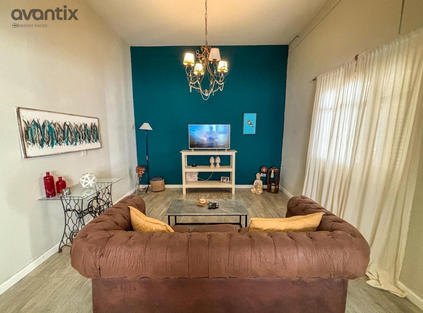 Foto de CASA DE 2 DORMITORIOS Y COCHERA EN VENTA - BARRIO ALBERDI, imagen 1