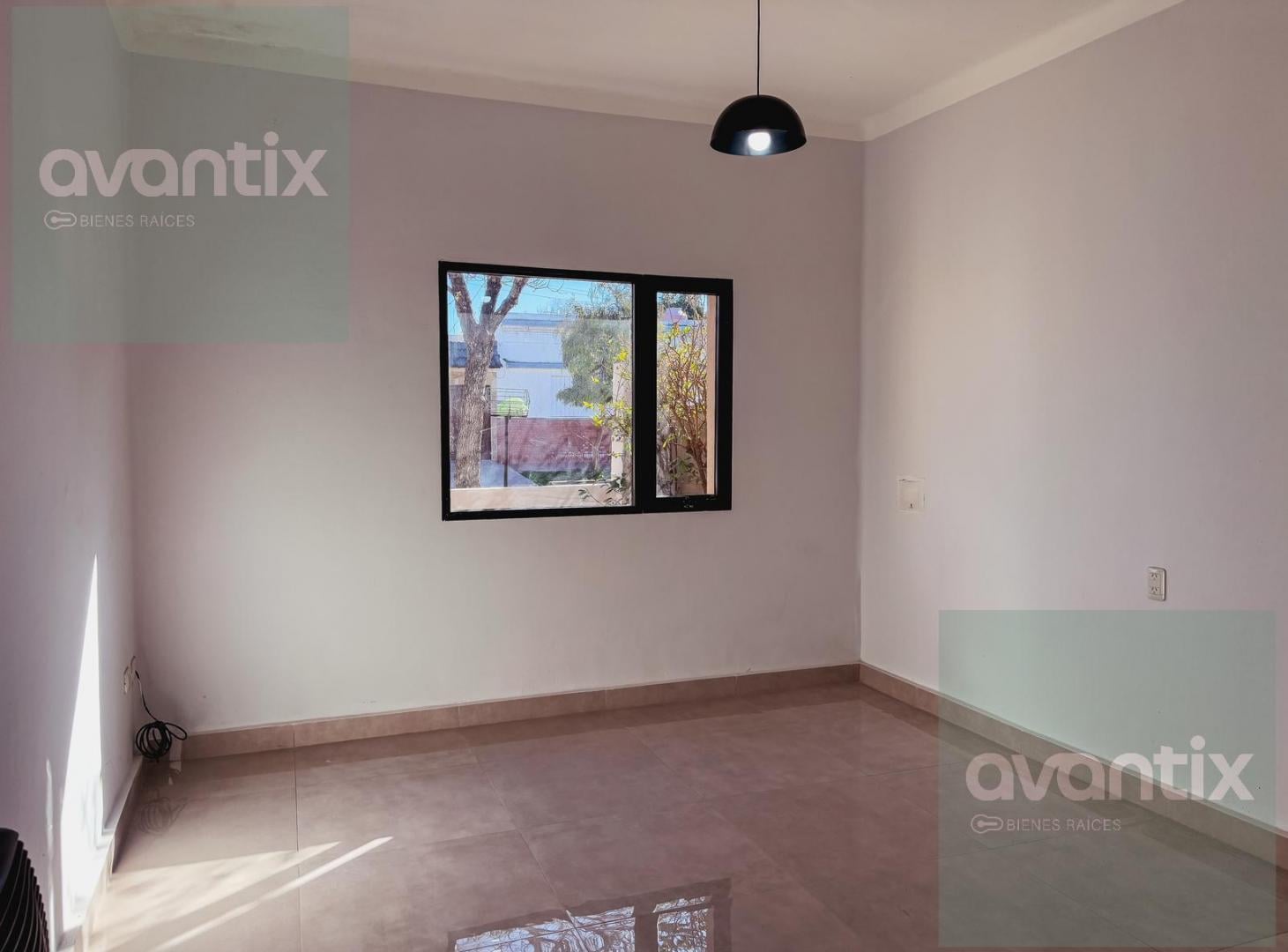Foto de Propiedad moderna 2 habitaciones - B. Villa Rosas, imagen 2