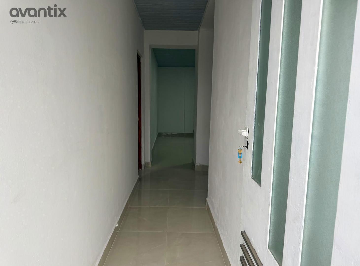Foto de Casa dos habitaciones, cochera y patio Barrio 9 de Julio, imagen 4