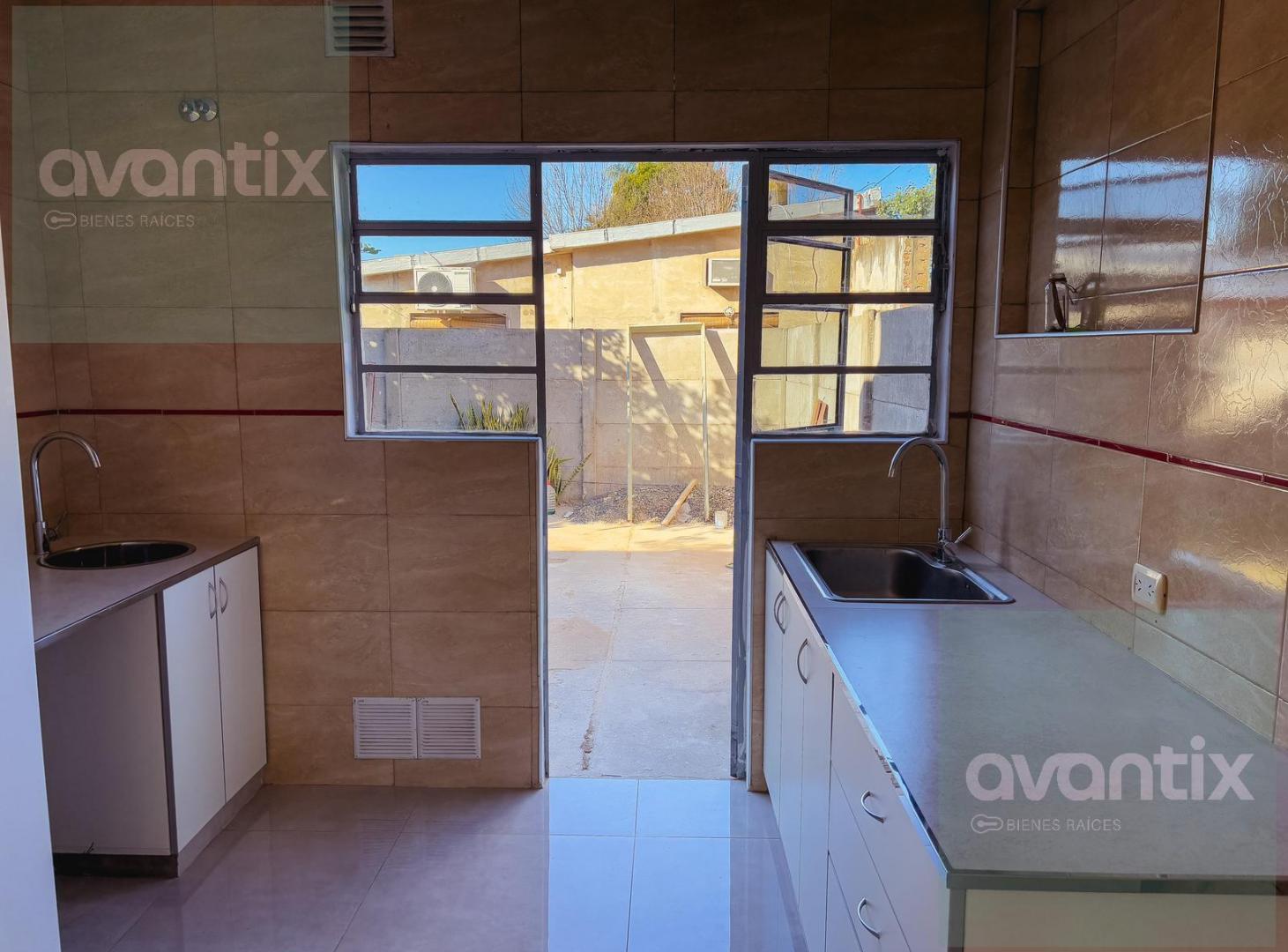 Foto de Propiedad moderna 2 habitaciones - B. Villa Rosas, imagen 1