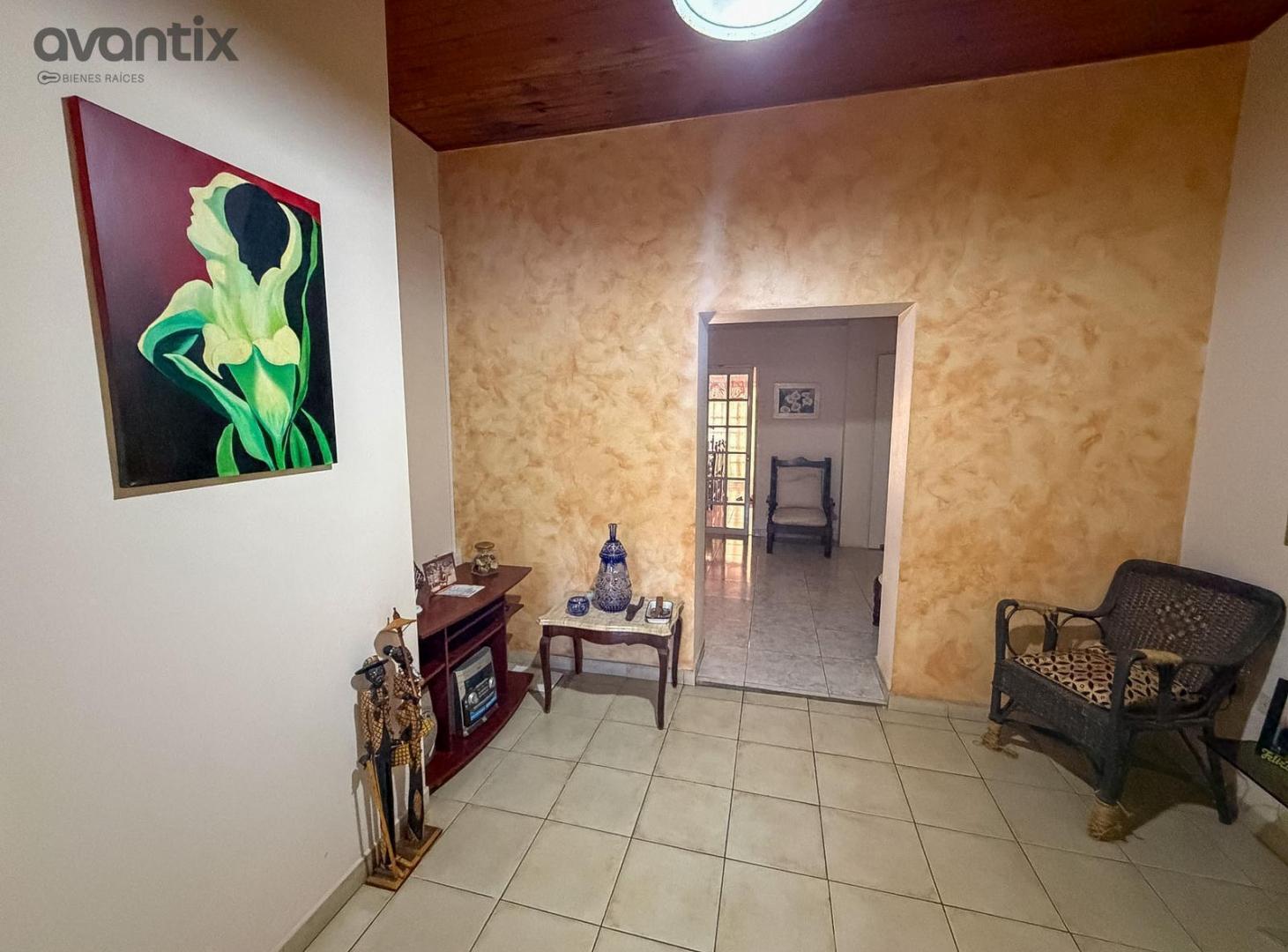 Foto de Amplia casa de 3 habitaciones en barrio 9 de Julio, imagen 1