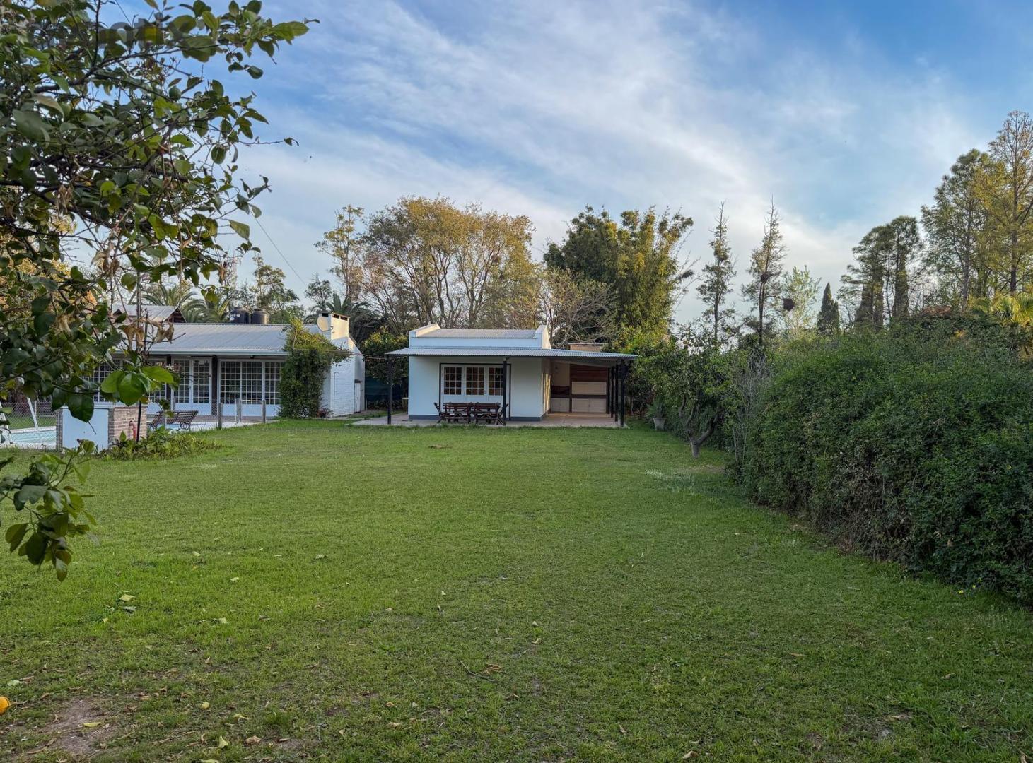 Foto de Dos propiedades en un terreno de 1380 m² en Susana, imagen 2