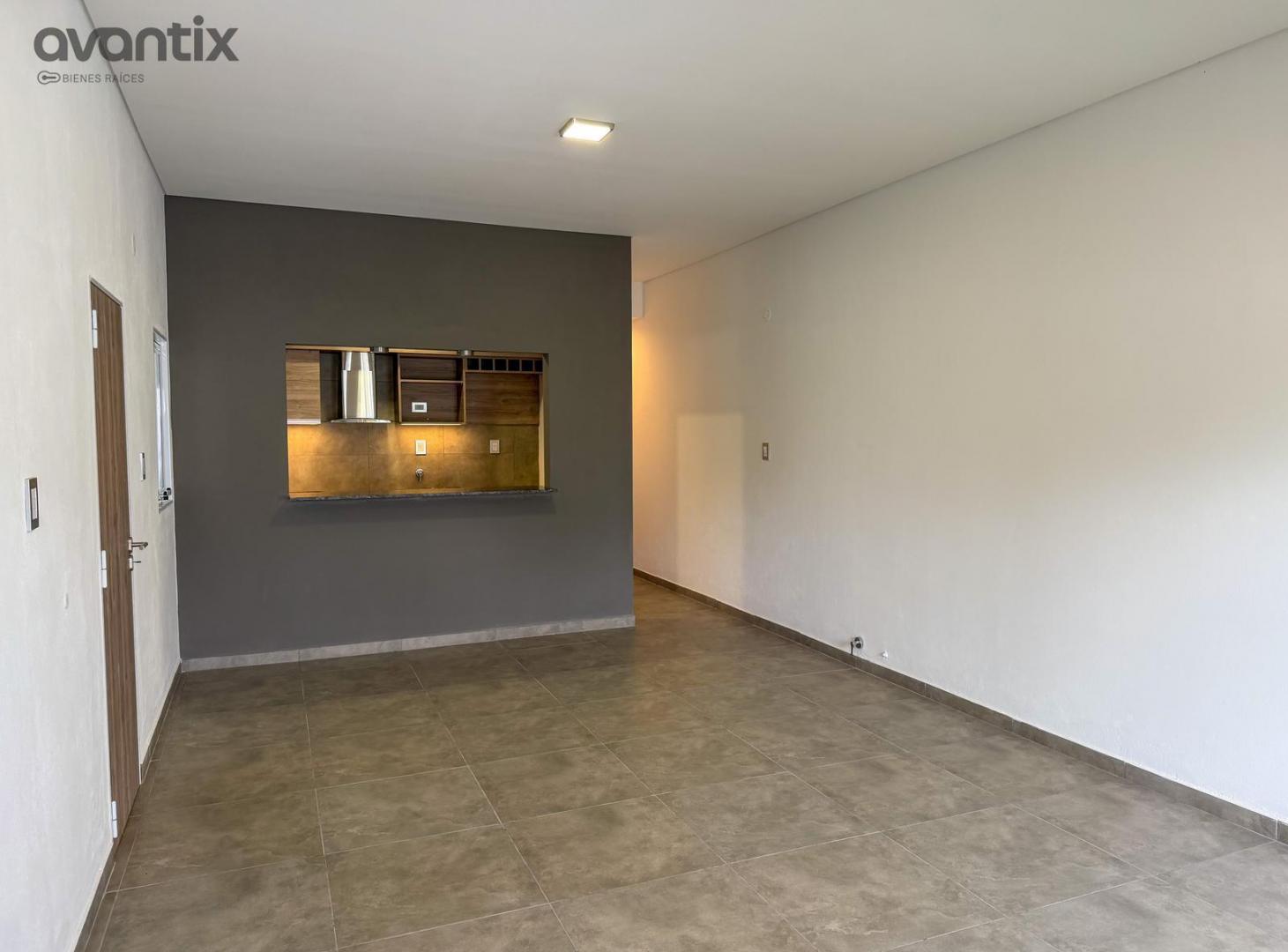Foto de PH a estrenar de 2 dormitorios con amplio patio en barrio El Bosque, imagen 3