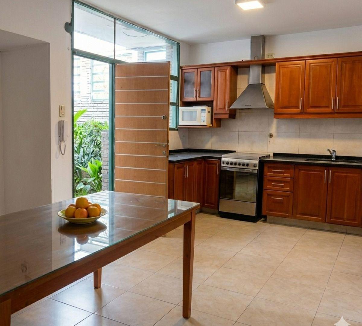 VENTA CASA de 3 dormitorios en CERRO DE LAS ROSAS