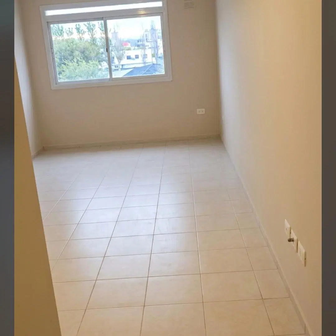 SE ALQUILA DEPARTAMENTO DE 1 DORMITORIO EN COMPLEJO VILLASOL 3