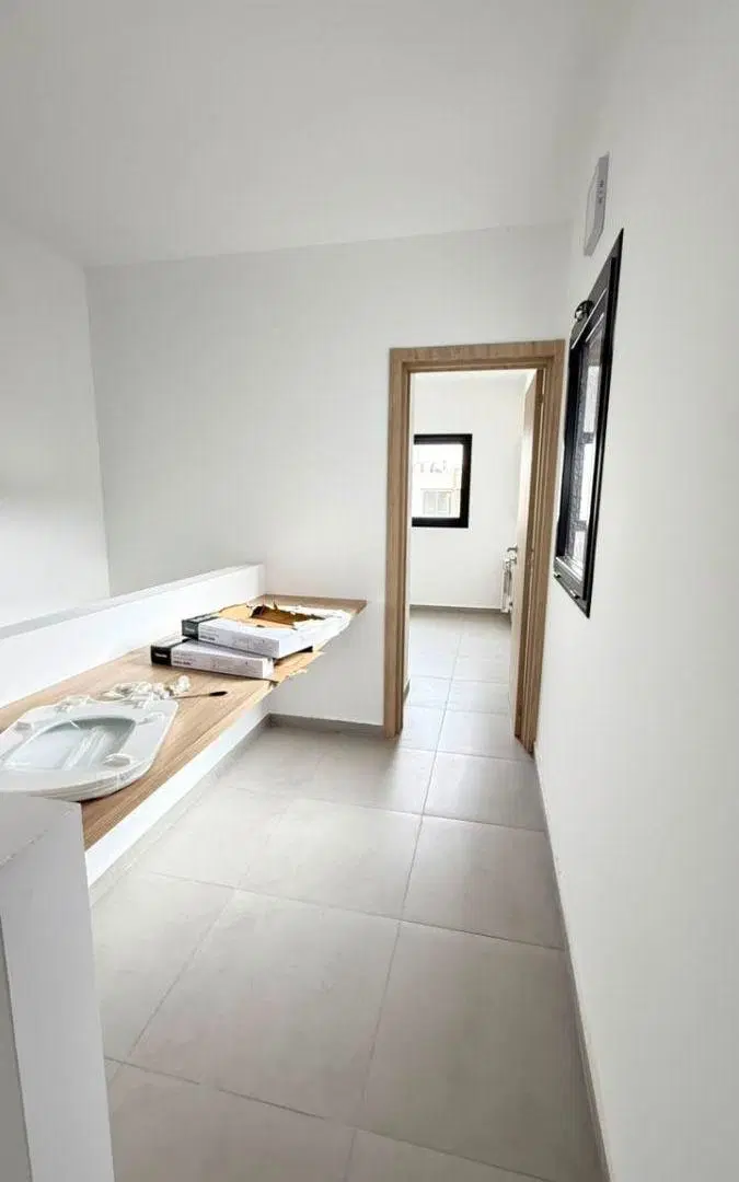 La Paya 2 a estrenar 3 dorm uno en suite, tender, lav indep, escrit 4