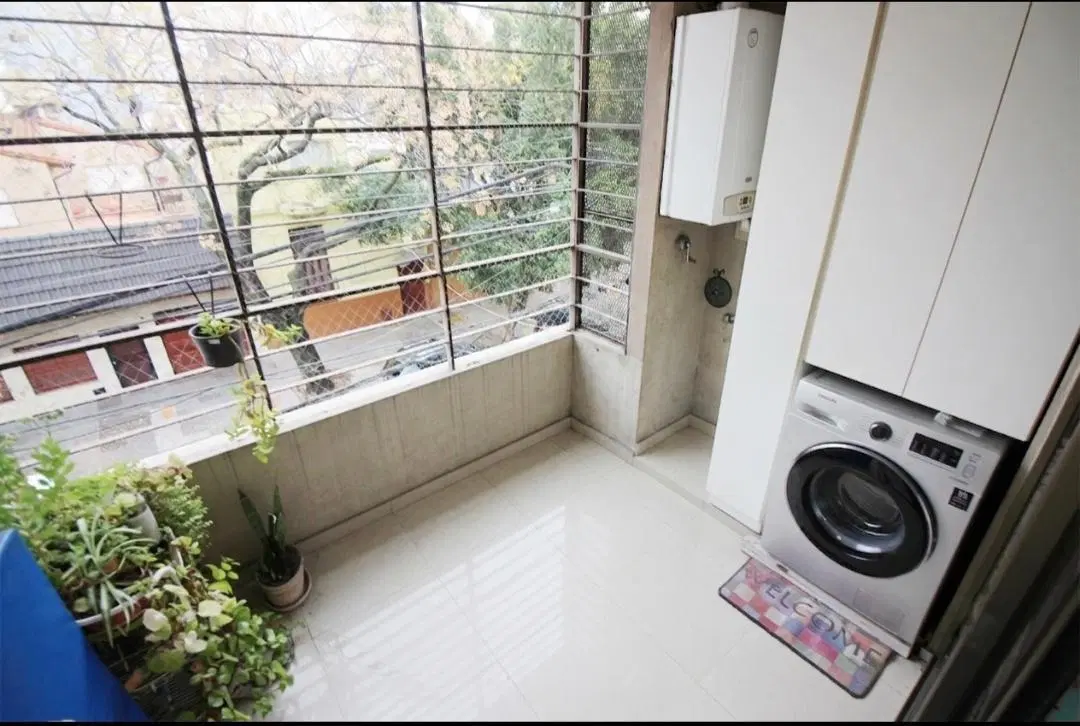 Venta Departamento de 3 ambientes al frente con suite y balcón corrido - Apto Crédito 2