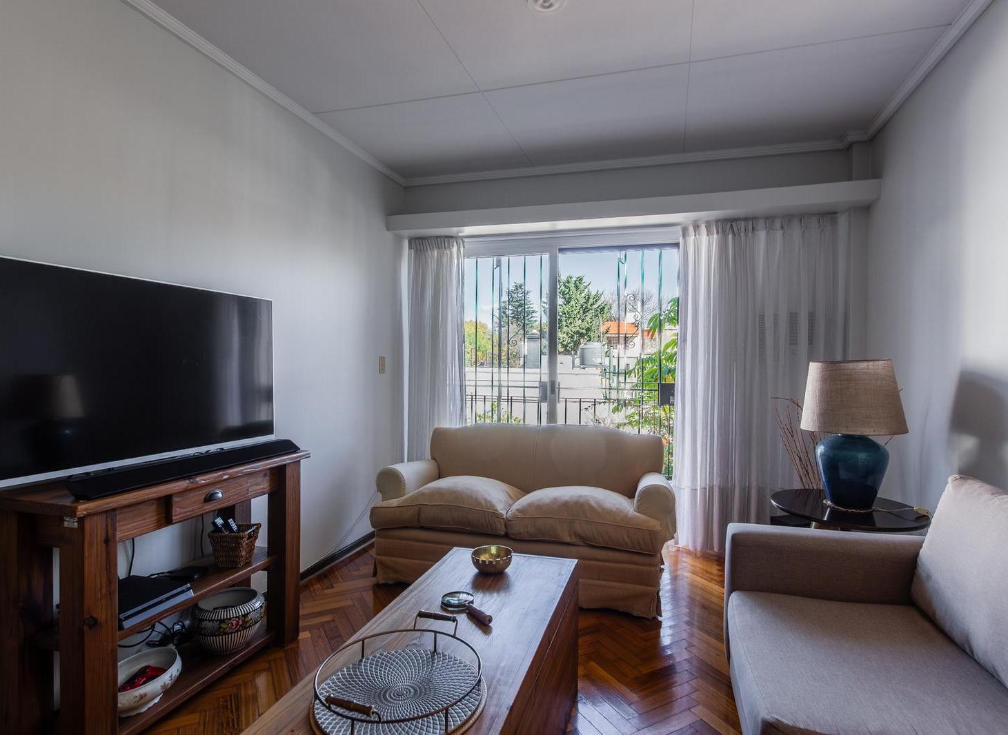 Foto de VENTA SEMIPISO 5 AMB EN BELGRANO - MUY LUMINOSO, imagen 2