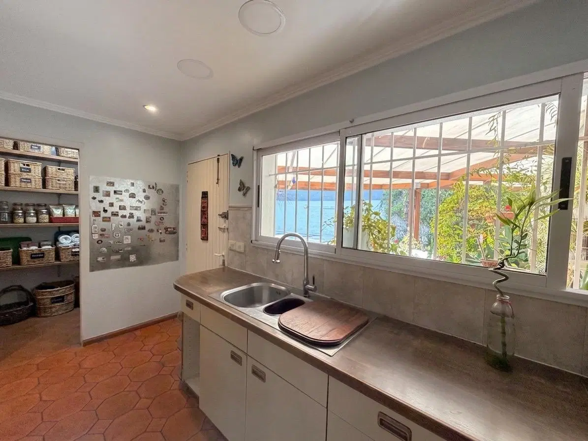 Casa de Categoría 6 Amb. Piscina y 3 Cocheras | Barrio Alas, Rodeado de Verde 5