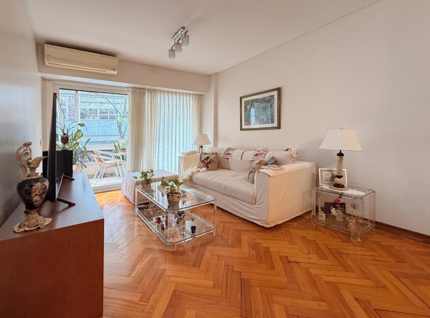 Foto de Amplio Semipiso 4 Amb. - 100m2 en pleno Recoleta (Agüero al 2300), imagen 2