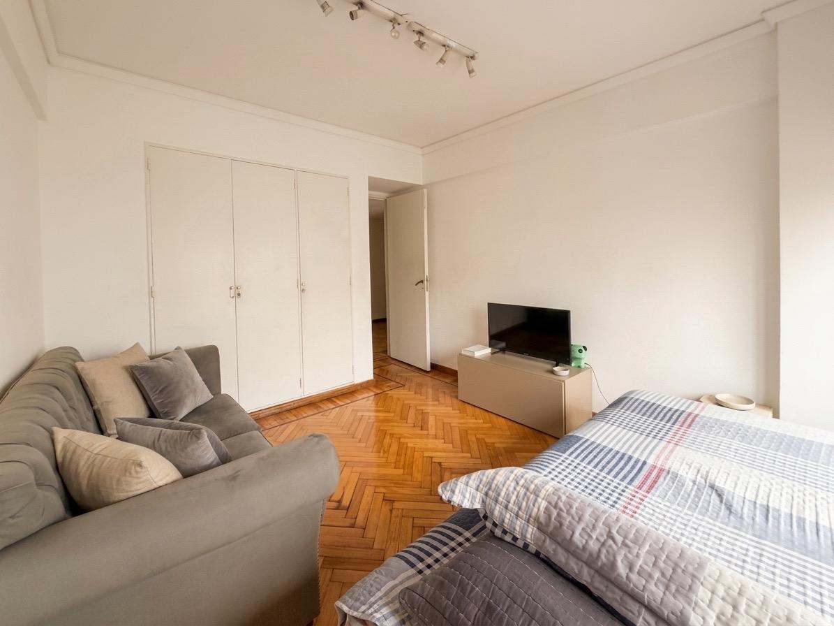 Foto de VENTA DEPARTAMENTO 4 AMBIENTES CON DEPENDENCIA EN CABALLITO, imagen 1