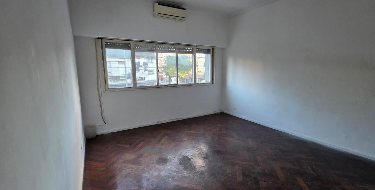 Foto de Venta Depto baja exp. ubicación clave, 2 amb y 1/2, imagen 3