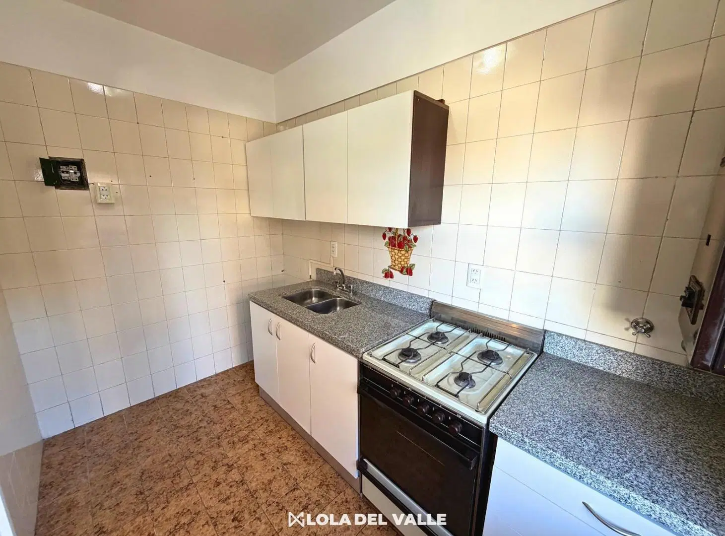 Departamento tres ambientes con cochera en alquiler, Mar Del Plata 2
