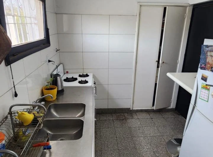 Maure 262 y Olascoaga - piso entero - amplio - parque central 2