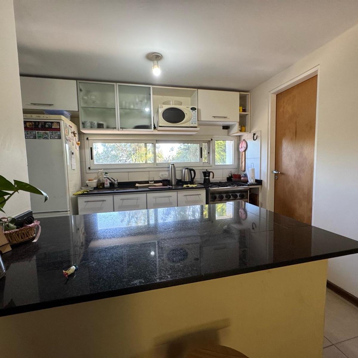 Permuta Duplex en Sol Paraná 3 Dorm. Escucha Propuestas 2