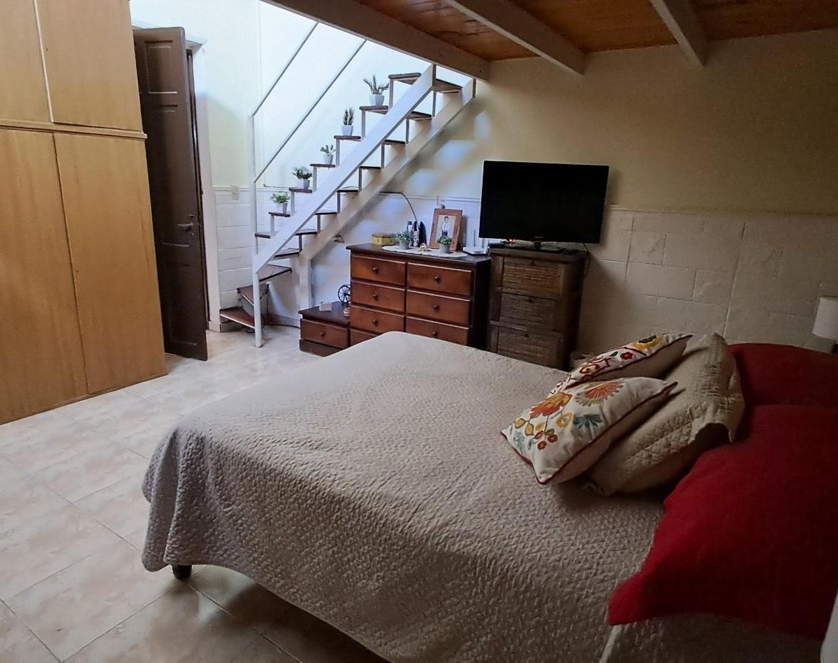 Foto de BARRIO CANDIOTI CASA CON PILETA + DOS DEPTOS + LOCAL, imagen 4